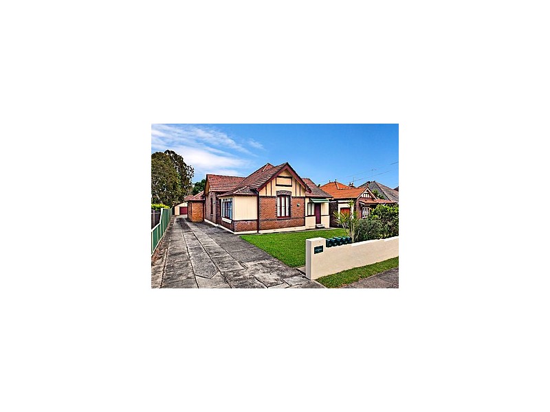 4/15 Angelo Street, Burwood NSW 2134