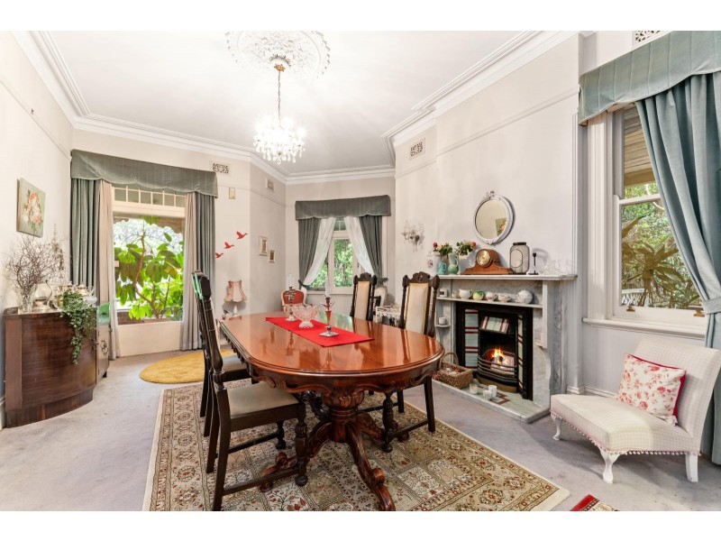 3 Appian Way, Burwood NSW 2134