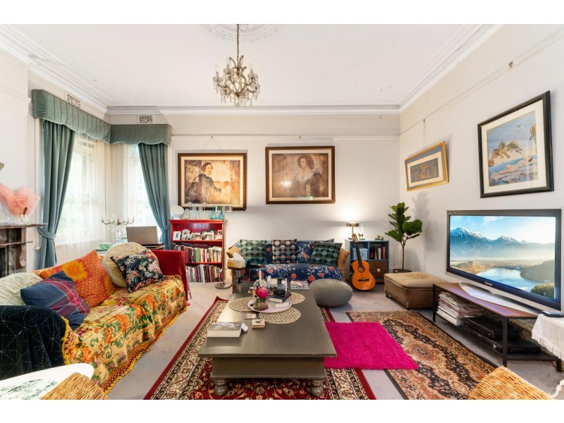 3 Appian Way, Burwood NSW 2134