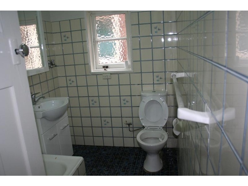 1/18 Railway Pde, Burwood NSW 2134