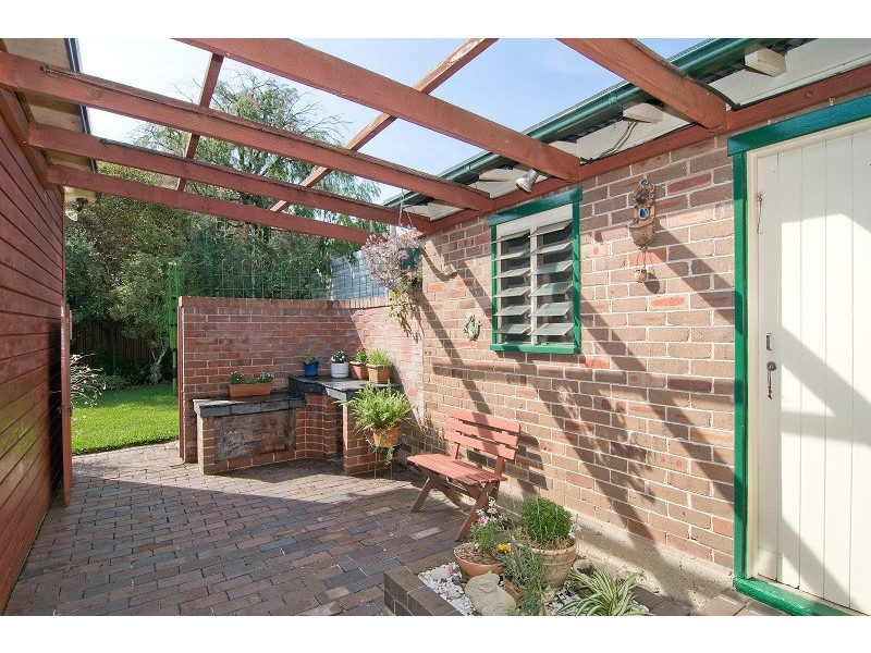 16 Ivanhoe Road, Croydon NSW 2132