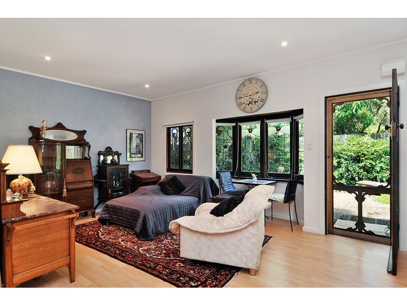 4 Dickinson Ave, Croydon NSW 2132