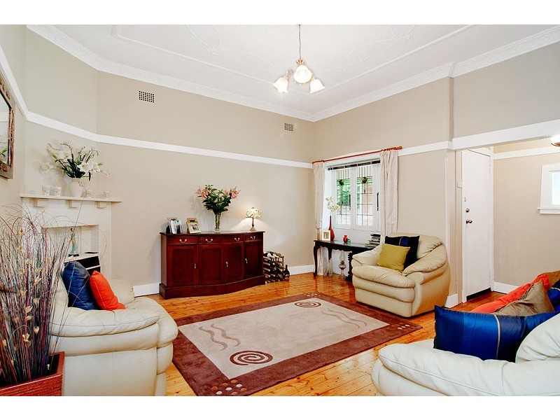 17 Broughton Street, Concord NSW 2137