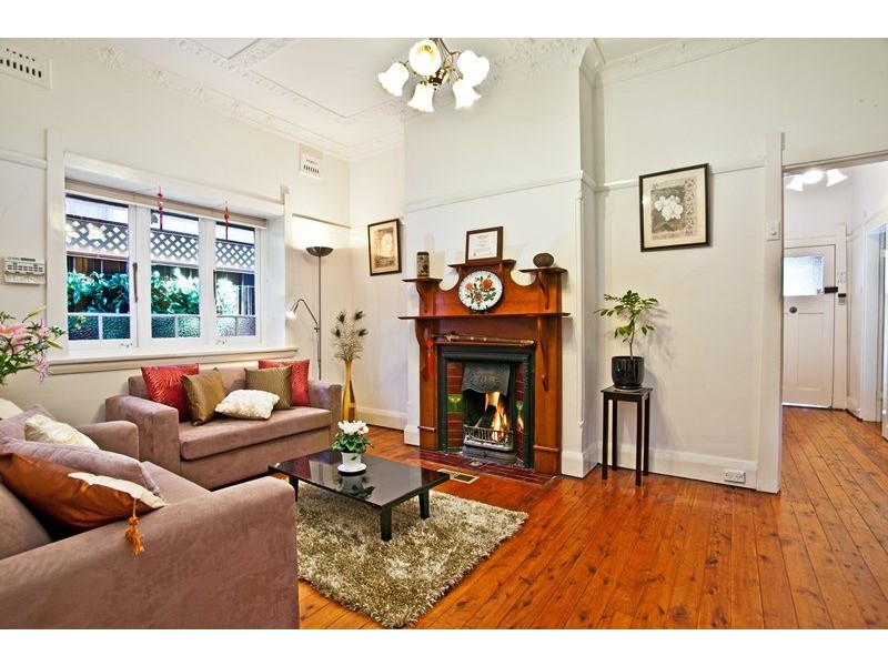 5 Gregory Avenue, Croydon NSW 2132