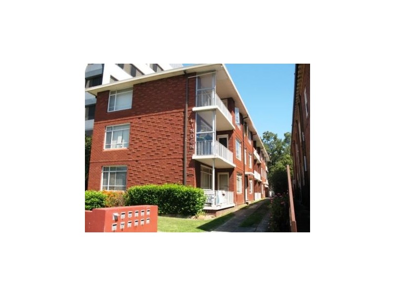 8/16 Railway Parade, Burwood NSW 2134