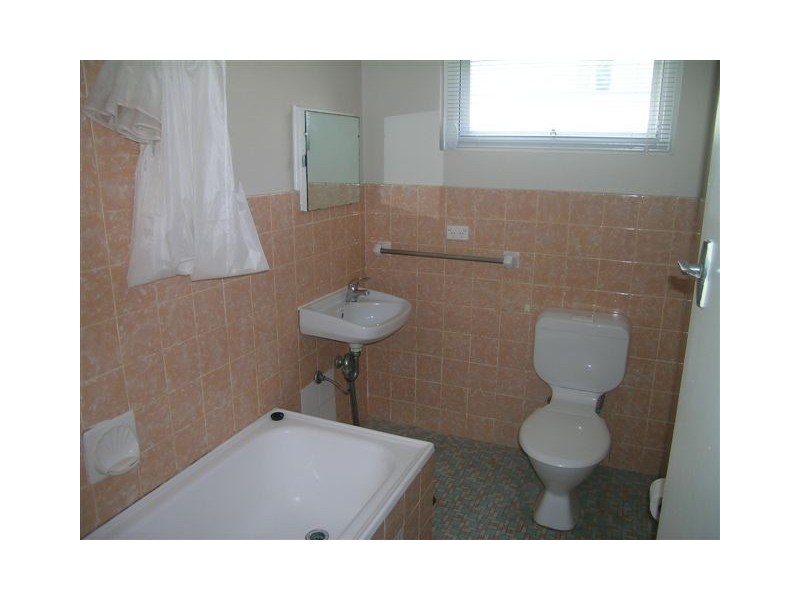 1/37 Edwin Street South, Croydon NSW 2132