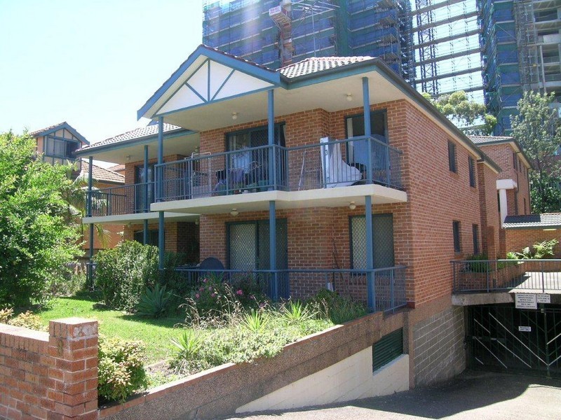 19/8-10 Gloucester Avenue, Burwood NSW 2134