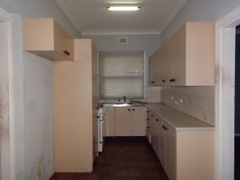 1/18 Wyalong Street, Burwood NSW 2134