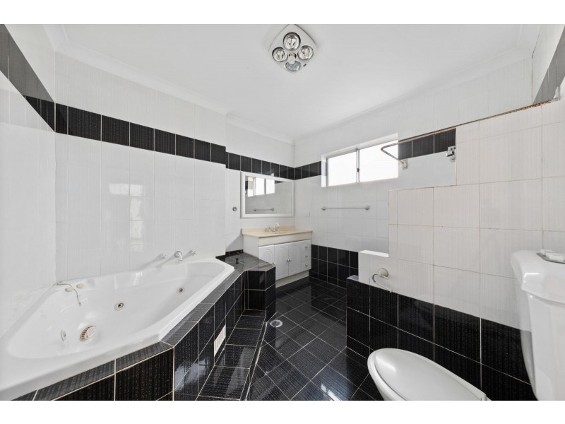 24 Lloyd George Avenue, Concord NSW 2137