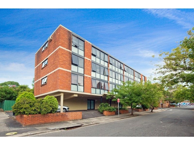 8/25 Waimea Street, Burwood NSW 2134