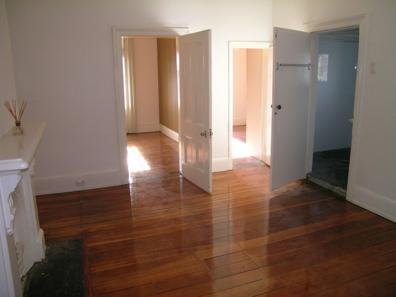 2/105 Illawarra Road, Marrickville NSW 2204