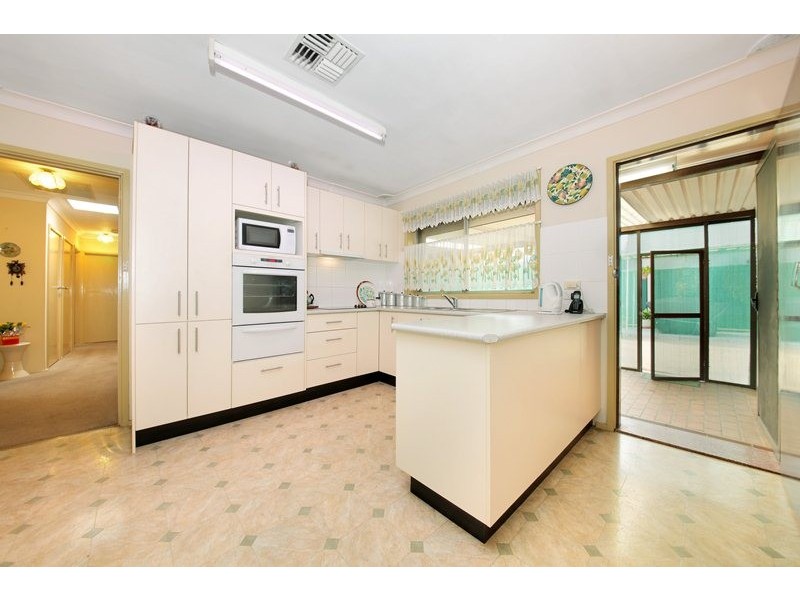 13 Gilliver Crescent, Greenacre NSW 2190