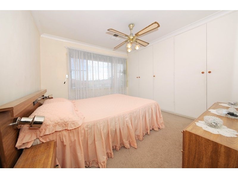 13 Gilliver Crescent, Greenacre NSW 2190