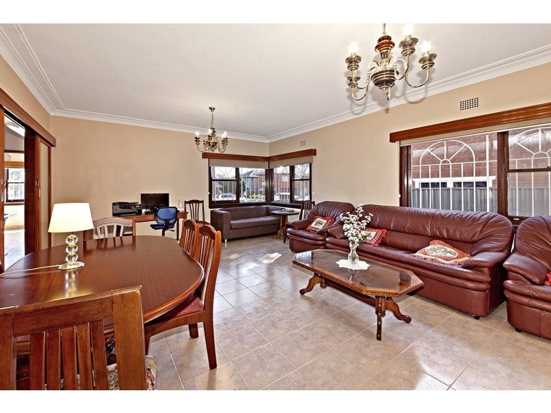 24 Rhonda Place, Concord NSW 2137