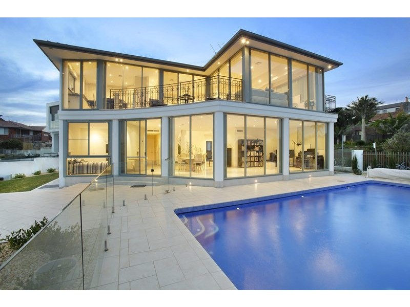 1 Tingara Lane, Cabarita NSW 2137