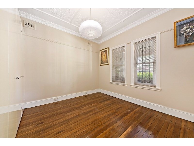 8 King Street, Enfield NSW 2136