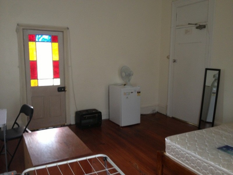 1/6 Webbs Avenue, Ashfield NSW 2131