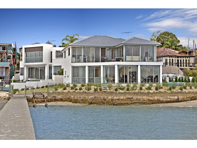 1 Tingara Lane, Cabarita NSW 2137