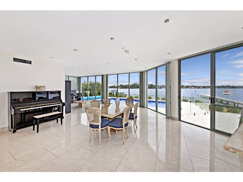 1 Tingara Lane, Cabarita NSW 2137