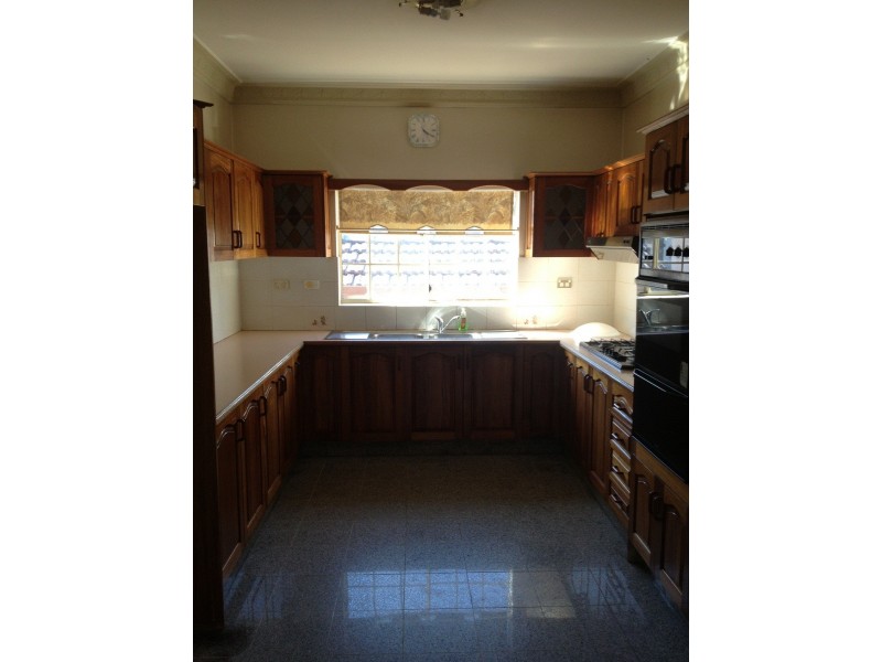 33 Melbourne Street, Concord NSW 2137