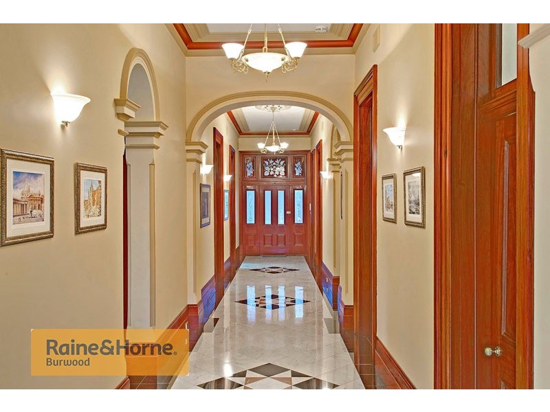 16 Eurella St, Burwood NSW 2134
