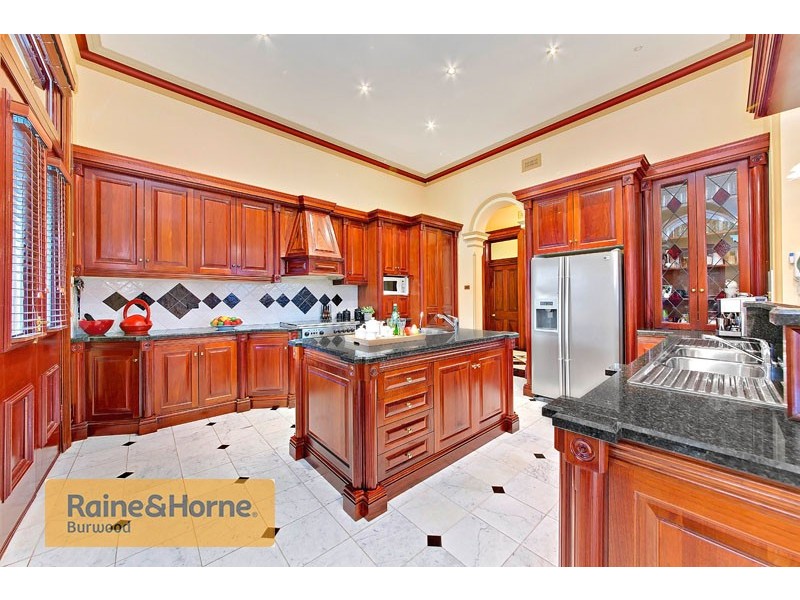 16 Eurella St, Burwood NSW 2134