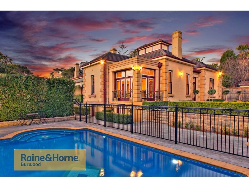 16 Eurella St, Burwood NSW 2134