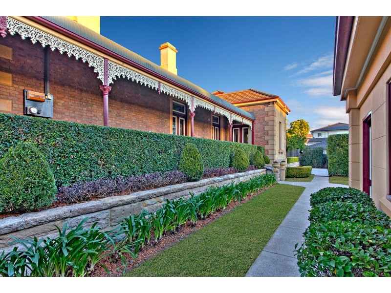 16 Eurella St, Burwood NSW 2134