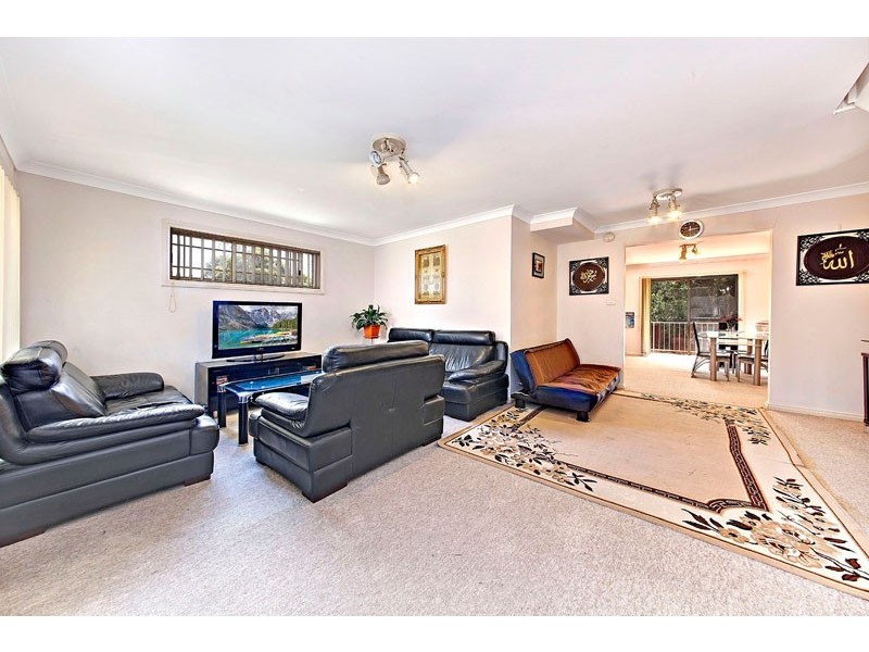 3/3B The Boulevarde, Yagoona NSW 2199