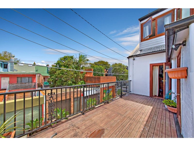 437 Cleveland Street, Redfern NSW 2016