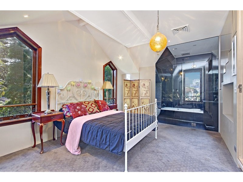 4 Woodside Avenue, Burwood NSW 2134