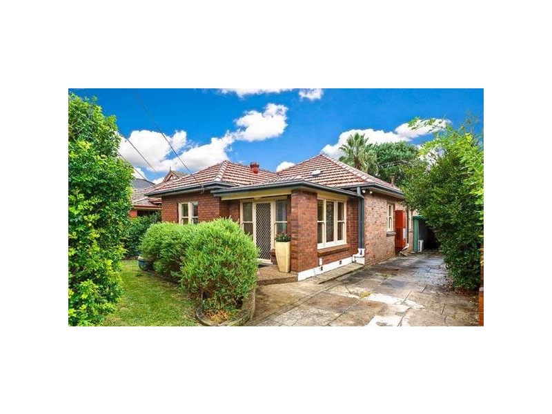 13 Lancaster Ave, Melrose Park NSW 2114