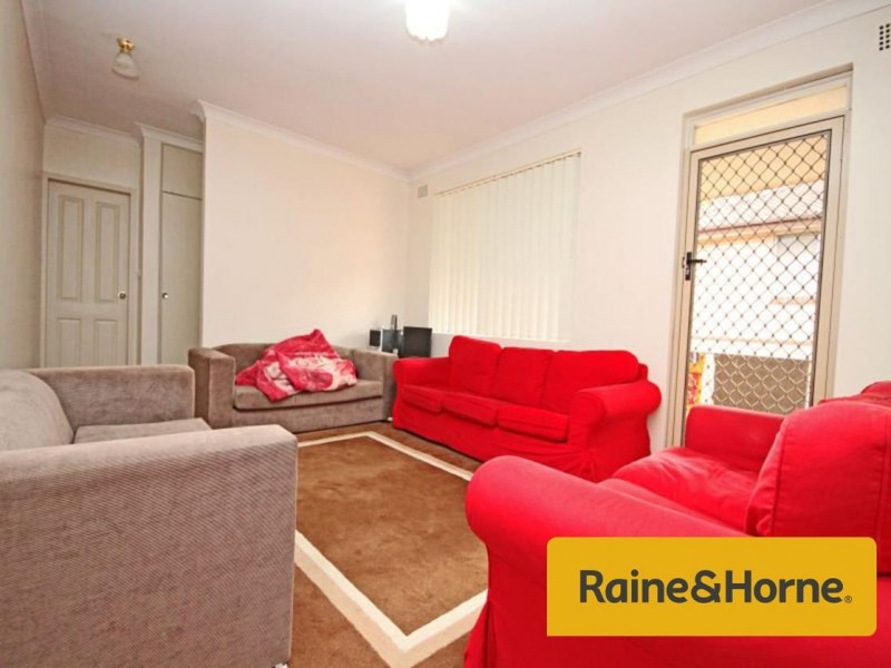 8/24 Colin Street, Lakemba NSW 2195