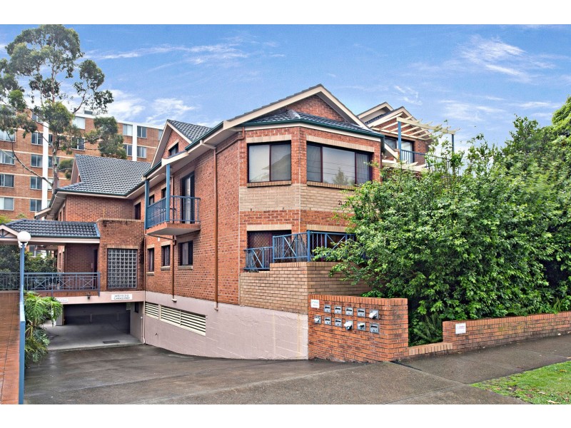 10/21-23 Clarence Street, Burwood NSW 2134