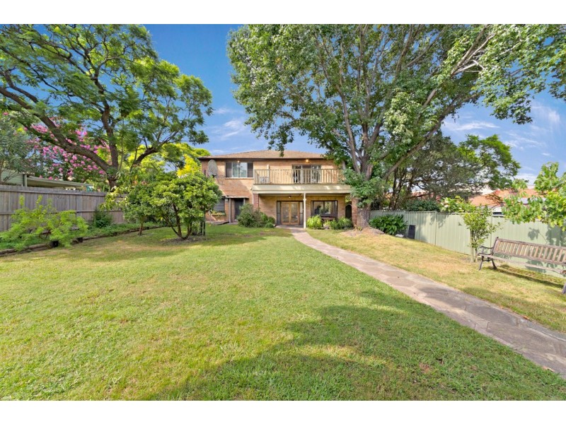 4 Seale Street, Burwood NSW 2134