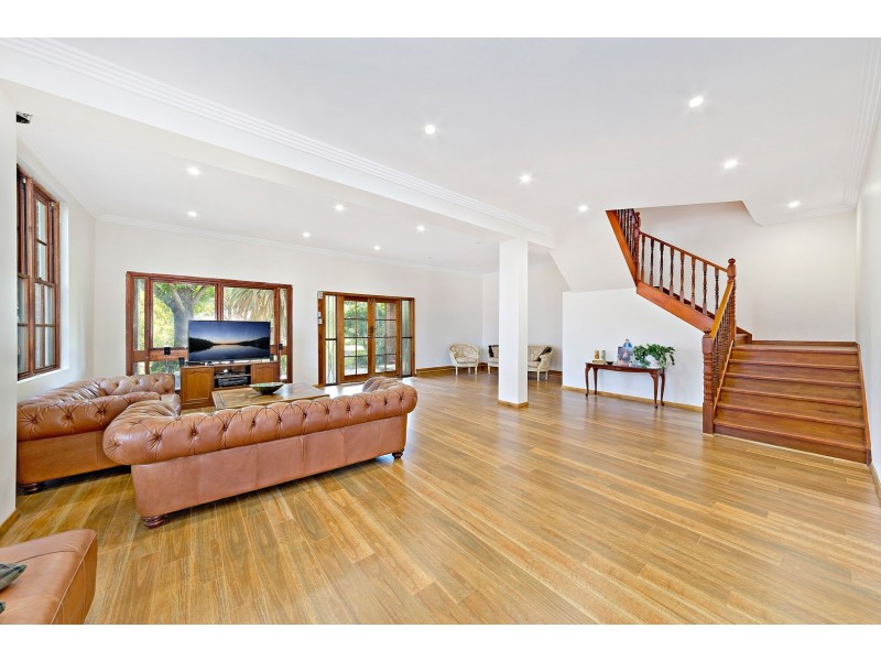 4 Seale Street, Burwood NSW 2134