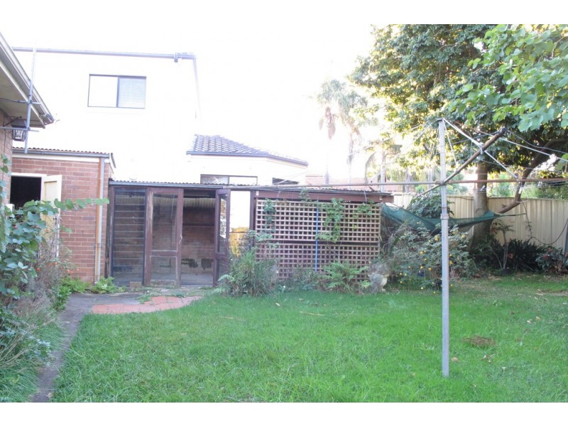 80 Viking Street, Campsie NSW 2194