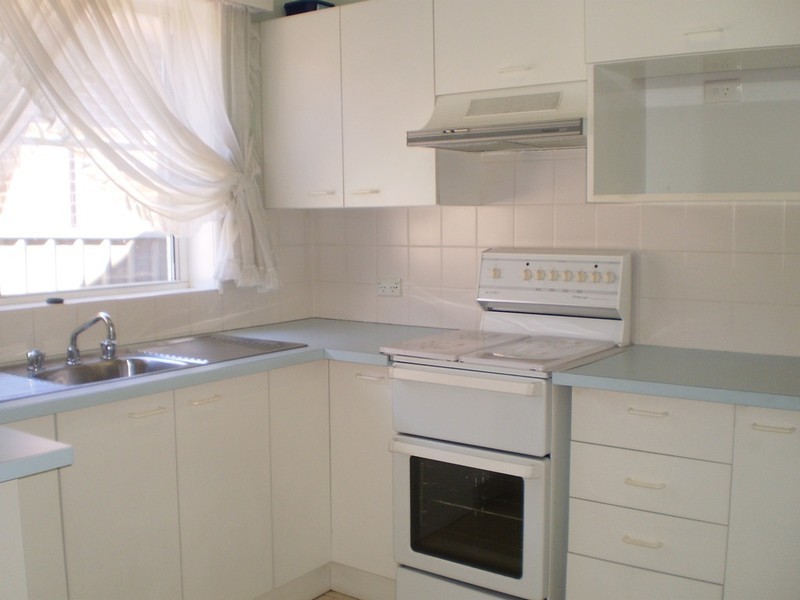 16 Robinson Street, Belfield NSW 2191