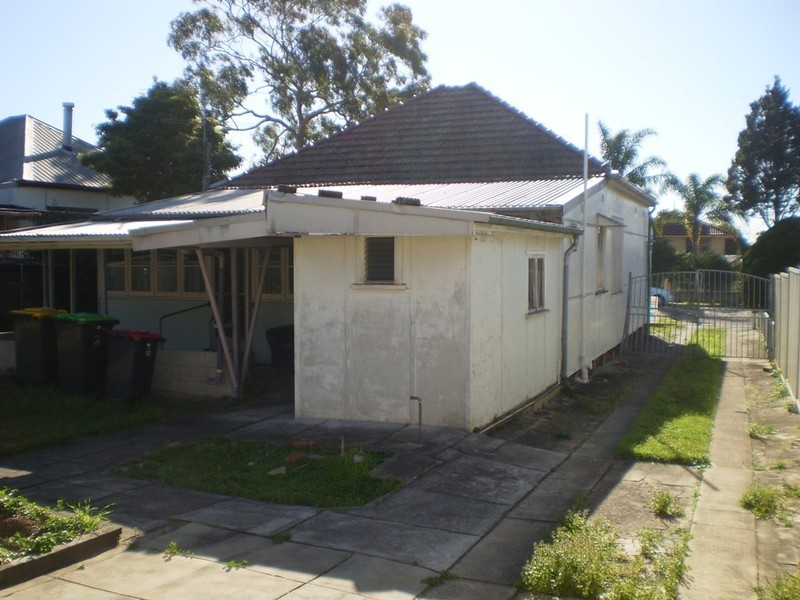 13 Onslow Street, Canterbury NSW 2193