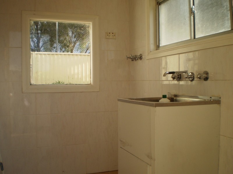 42 Hillcrest Avenue, Greenacre NSW 2190