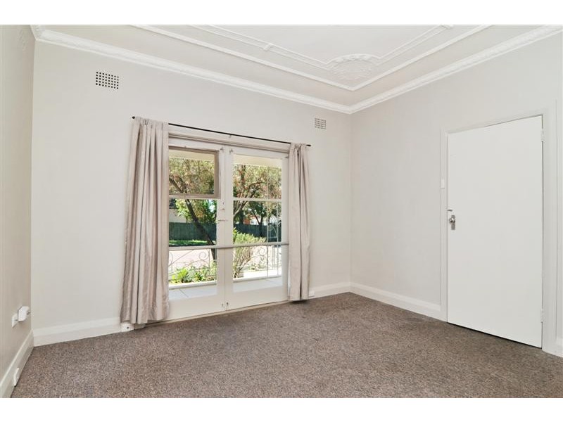 10 Burnham Street, Belfield NSW 2191