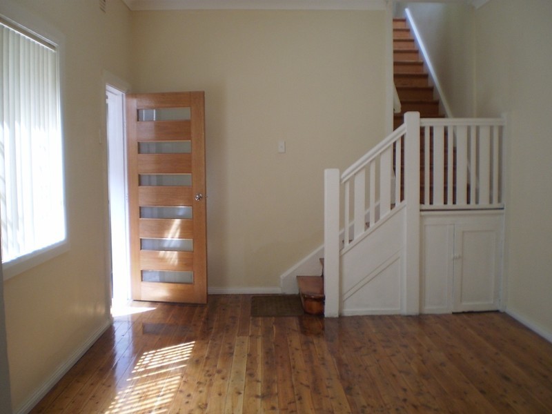 8 Burwood Road, Belfield NSW 2191