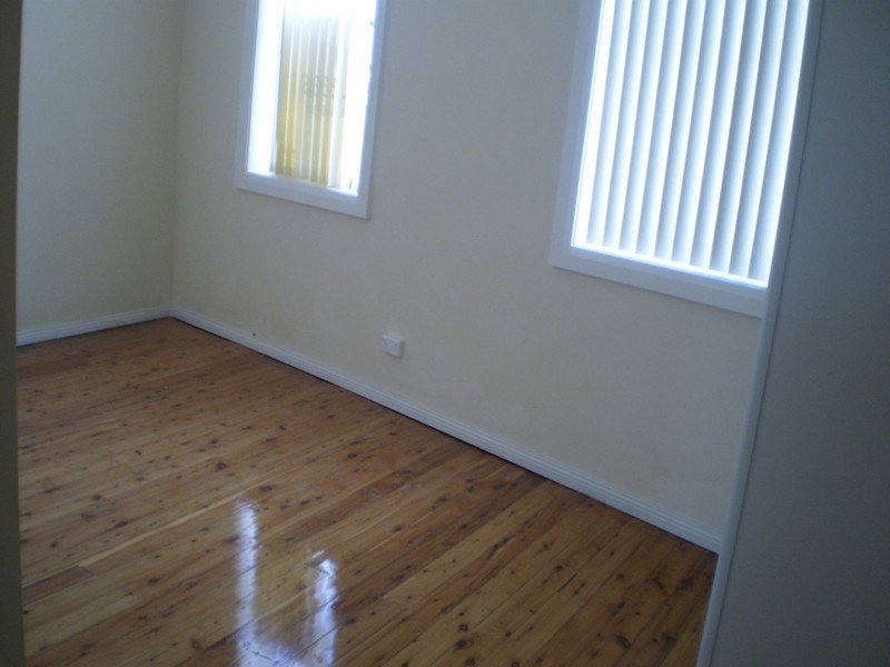 8 Burwood Road, Belfield NSW 2191