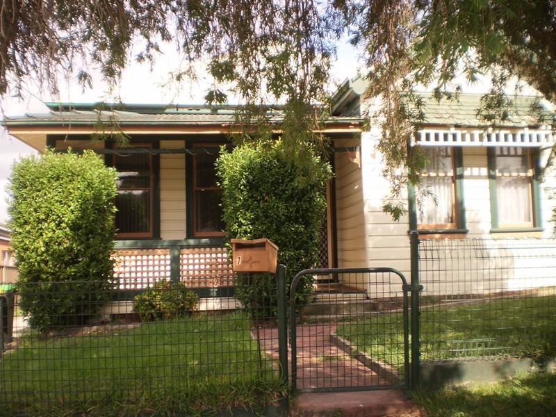 7 Platts Avenue, Belmore NSW 2192