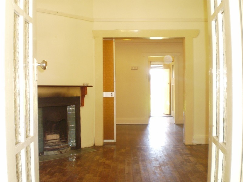 47 Benaroon Road, Belmore NSW 2192