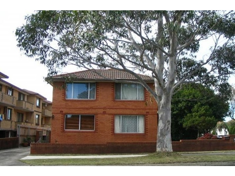 4/34 Oswald Street, Campsie NSW 2194