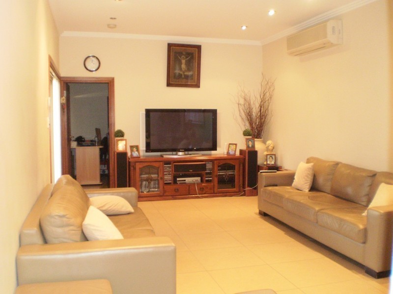 16 Clarence Street, Belfield NSW 2191