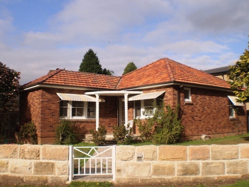 28 Jarrett Street, Campsie NSW 2194