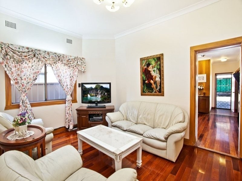 21 Scott Street, Belfield NSW 2191