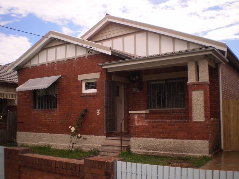 3 Beresford Road, Croydon Park NSW 2133